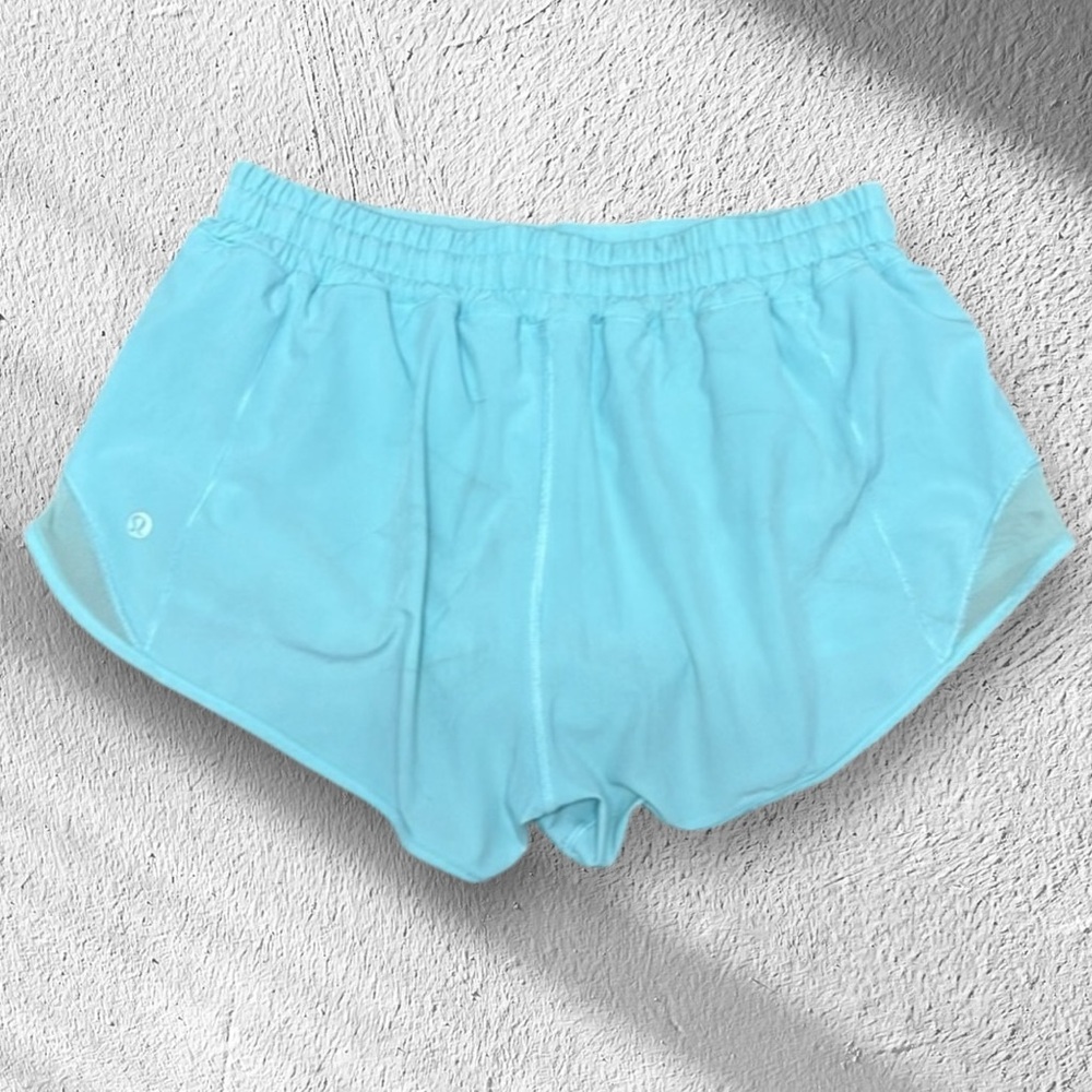 Lululemon Hotty Hot Low Rise Short - Picture 4 of 10